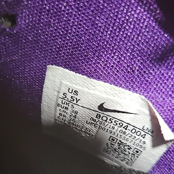 Black and Purple Girl's Shoes - Picture 9 of 11